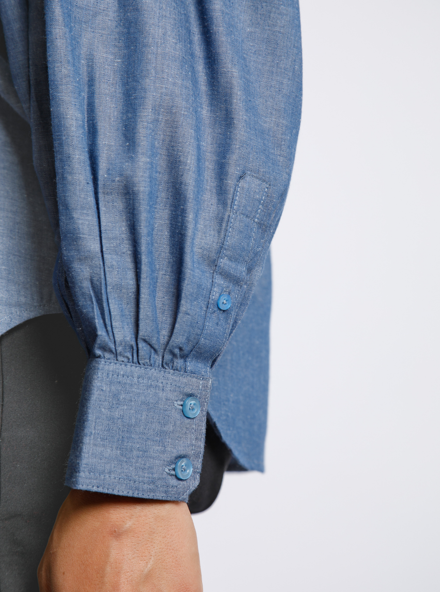 RTW - Lizzie Shirt - Blue Chambray